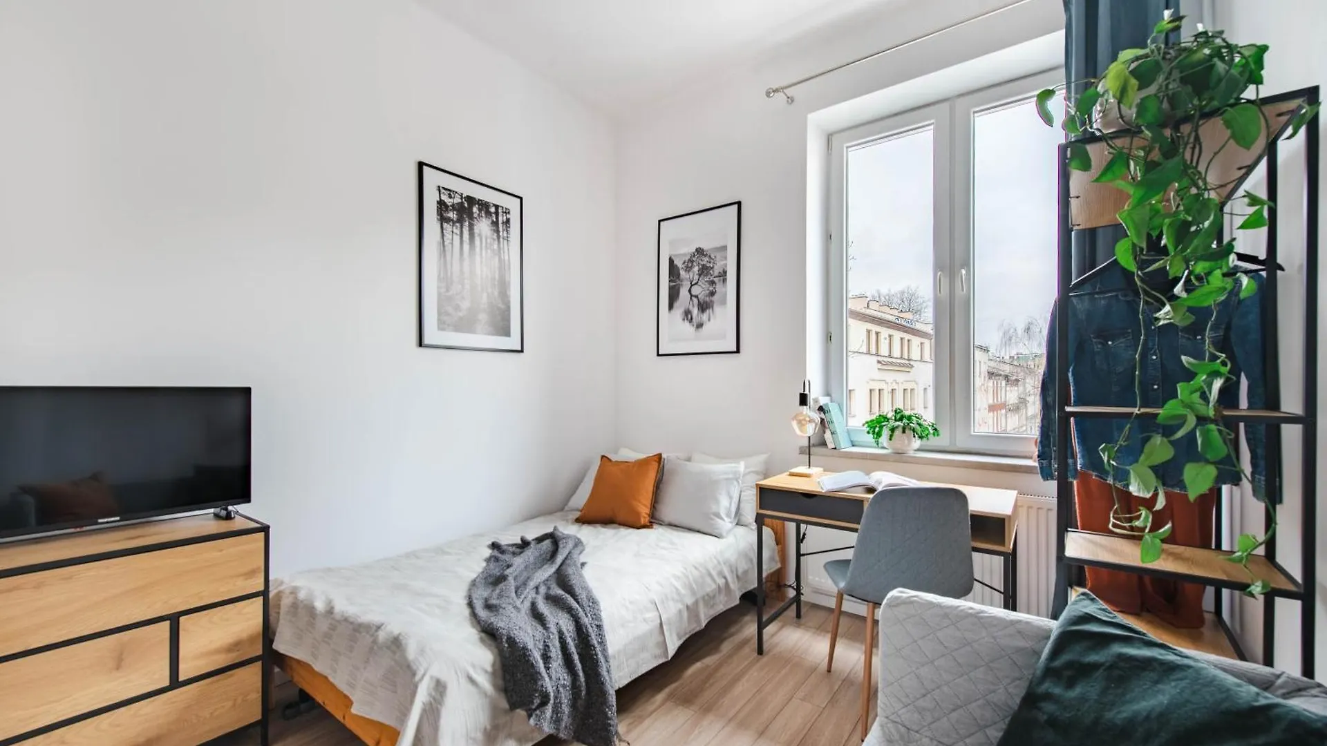 Krakowcharm Apartment No1C - City Center Close To The Fast Train To The Airport